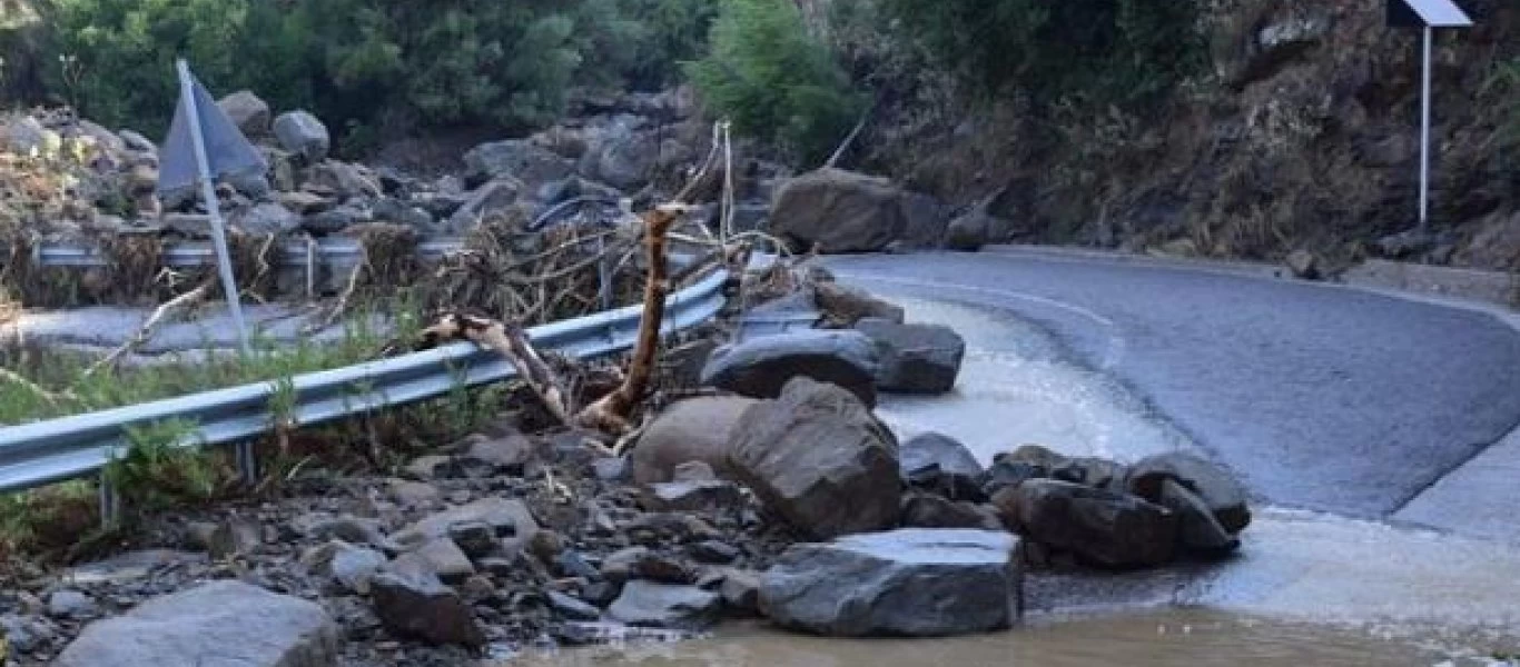 Εικόνες από τη βιβλική καταστροφή στην Δ.Ε. Αντιρρίου (φωτο-βίντεο)